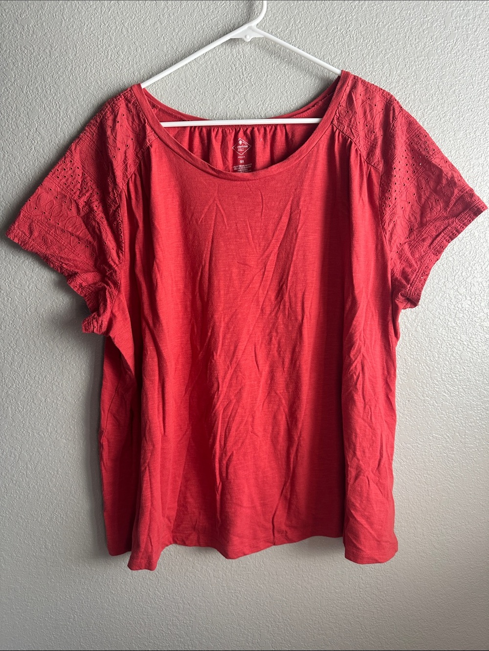 St. John's Bay Coral Red Scoop Neck Short Sleeve Top